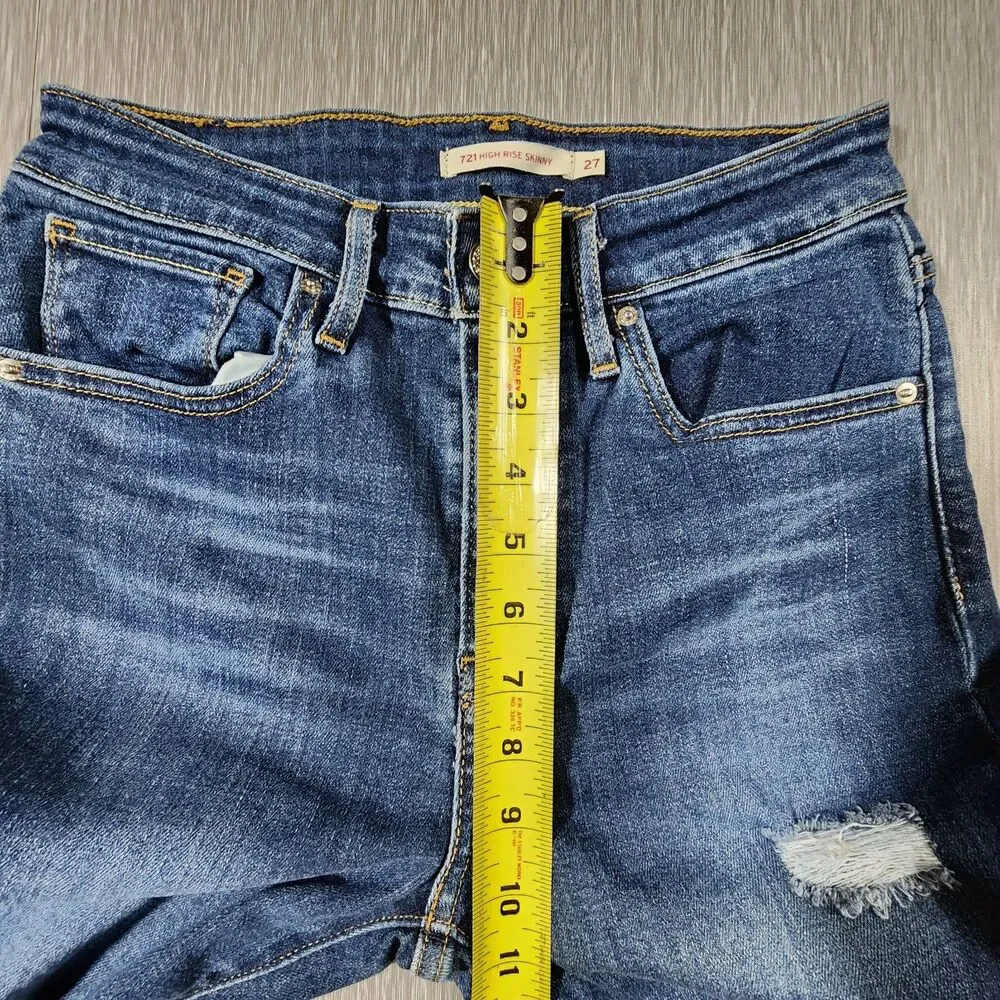 Levi’s 721 High Rise Skinny Stretch Distressed Dark Wash Jeans Womens Size 27 - Picture 12 of 12